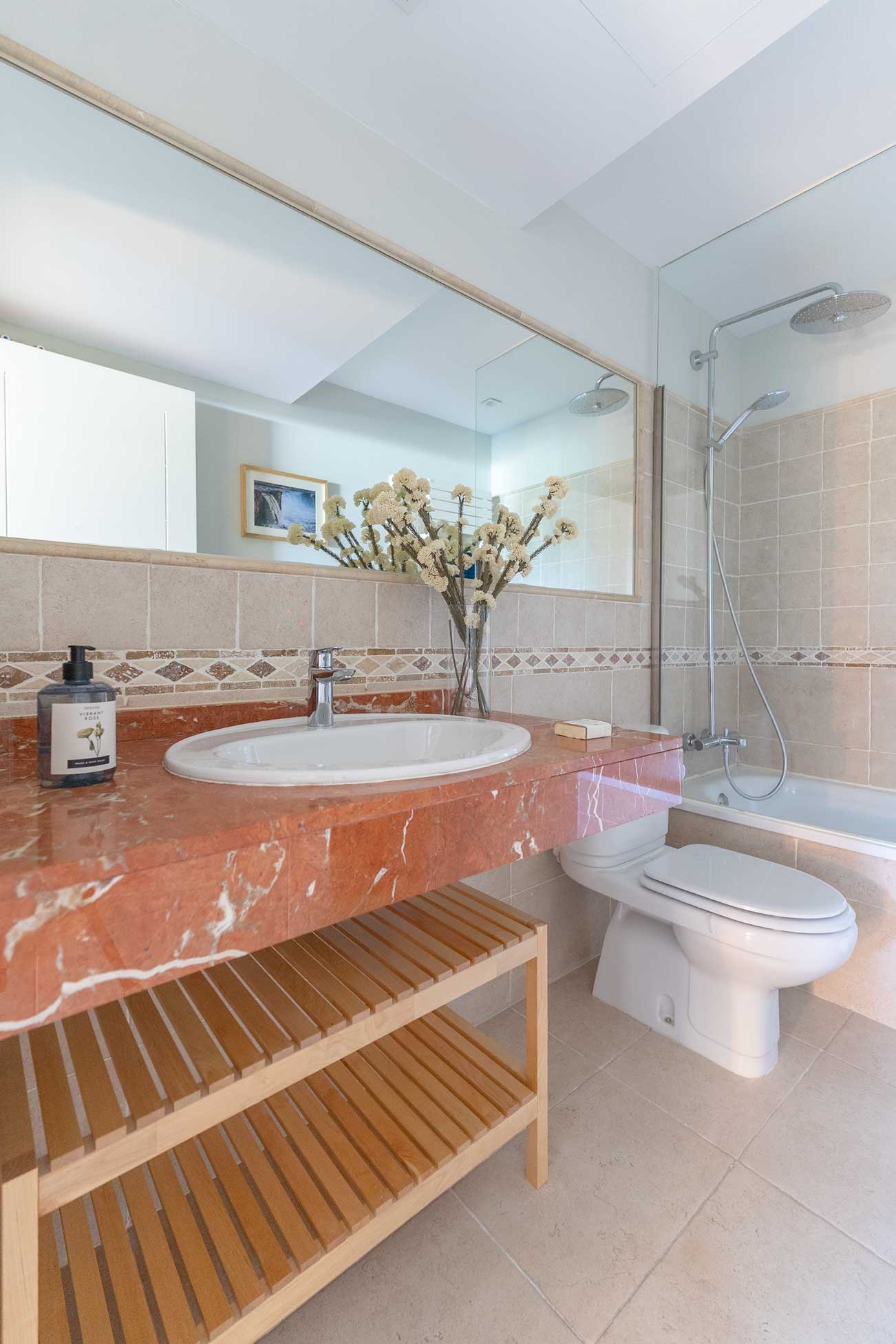 Val-de-marin_Baño-1_2