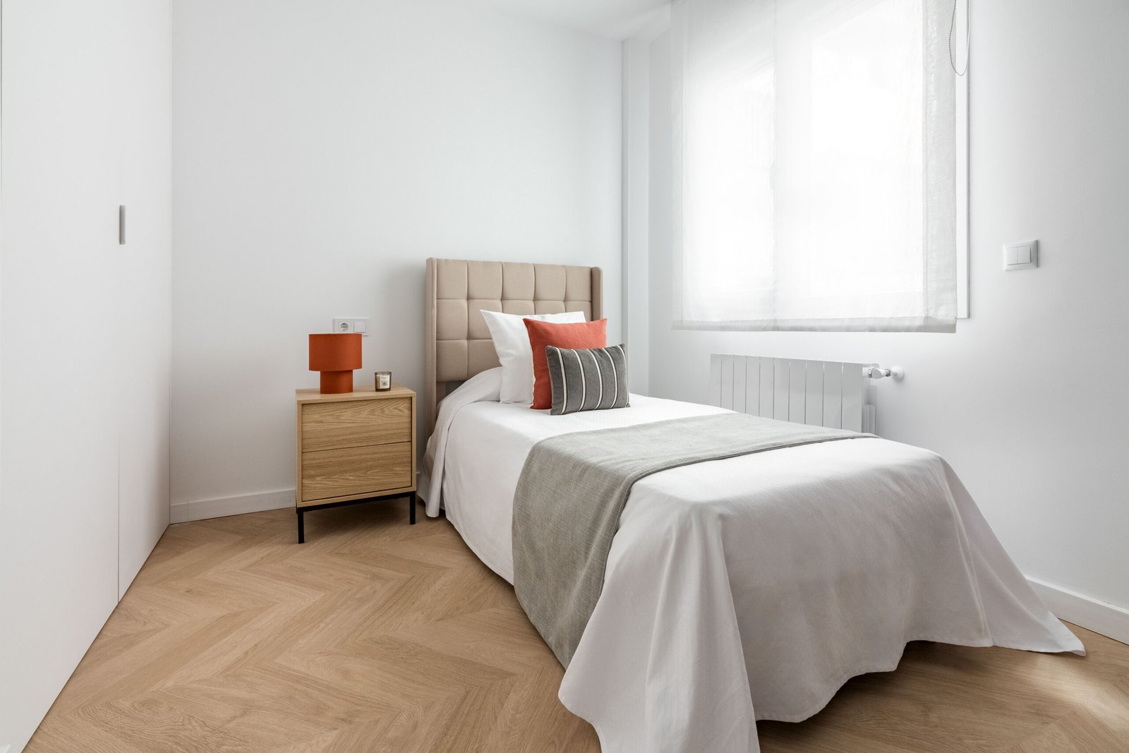 ANDRÉS MELLADO HABITACIÓN 3