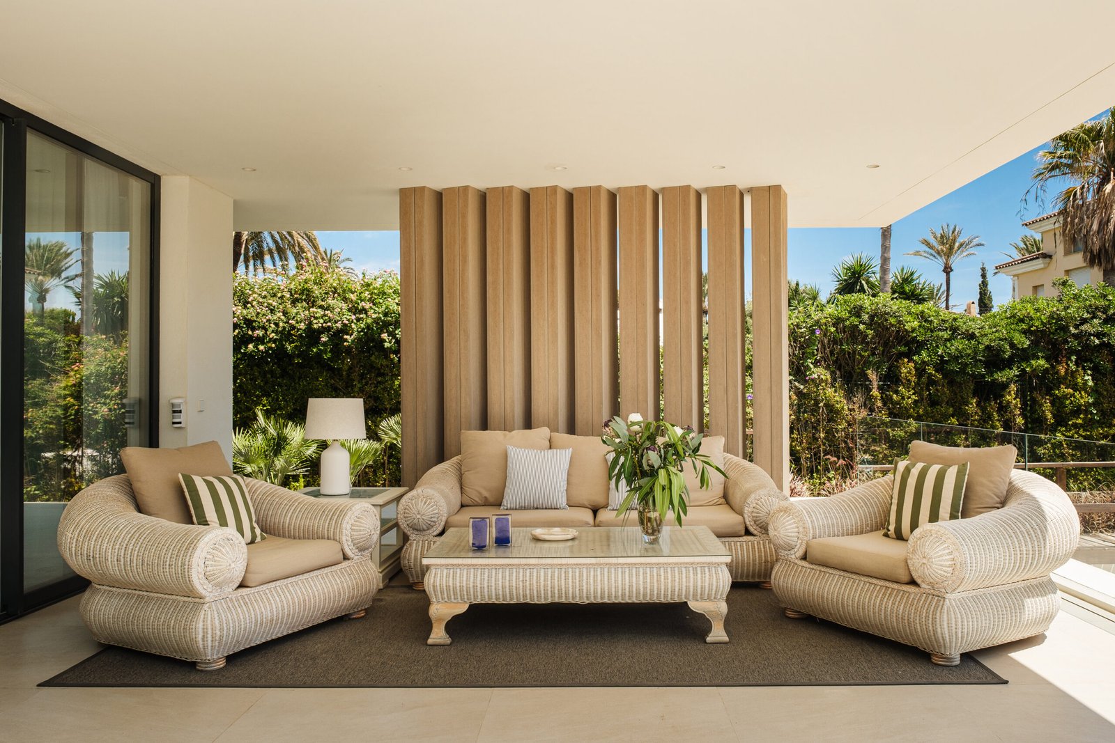 Reportaje fotografía Interior Avda Andalucia, Cabopino, Marbella